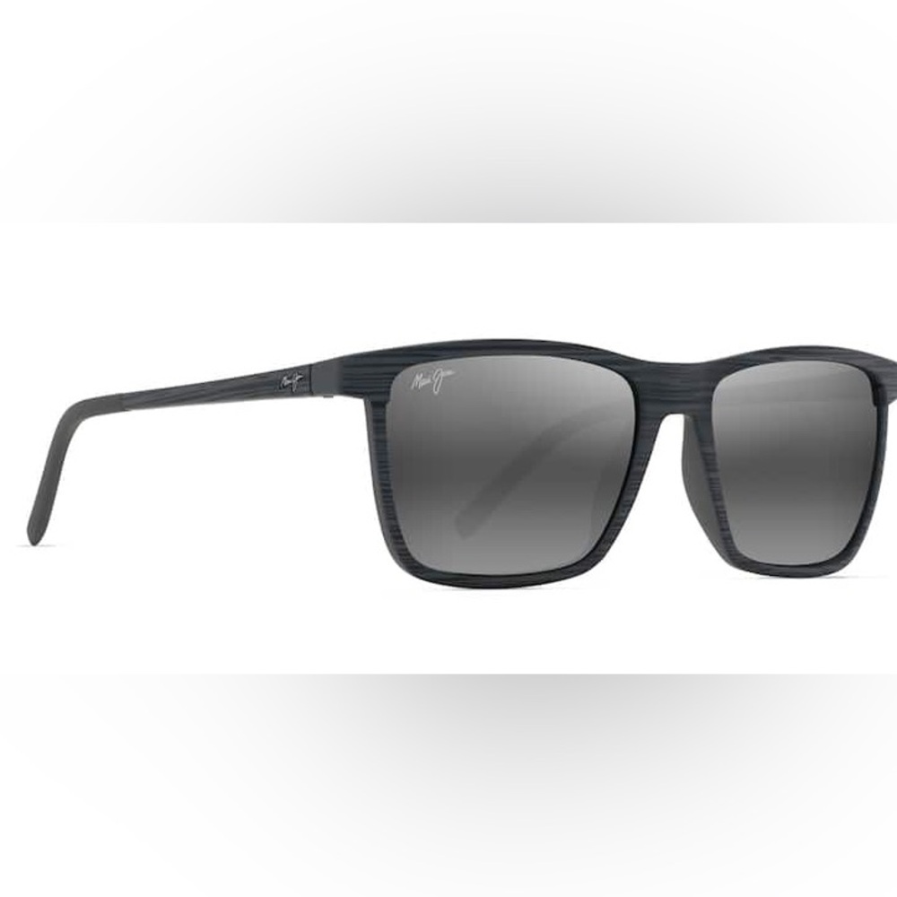 Maui Jim One Way Polarized in Dark Navy Stripe
